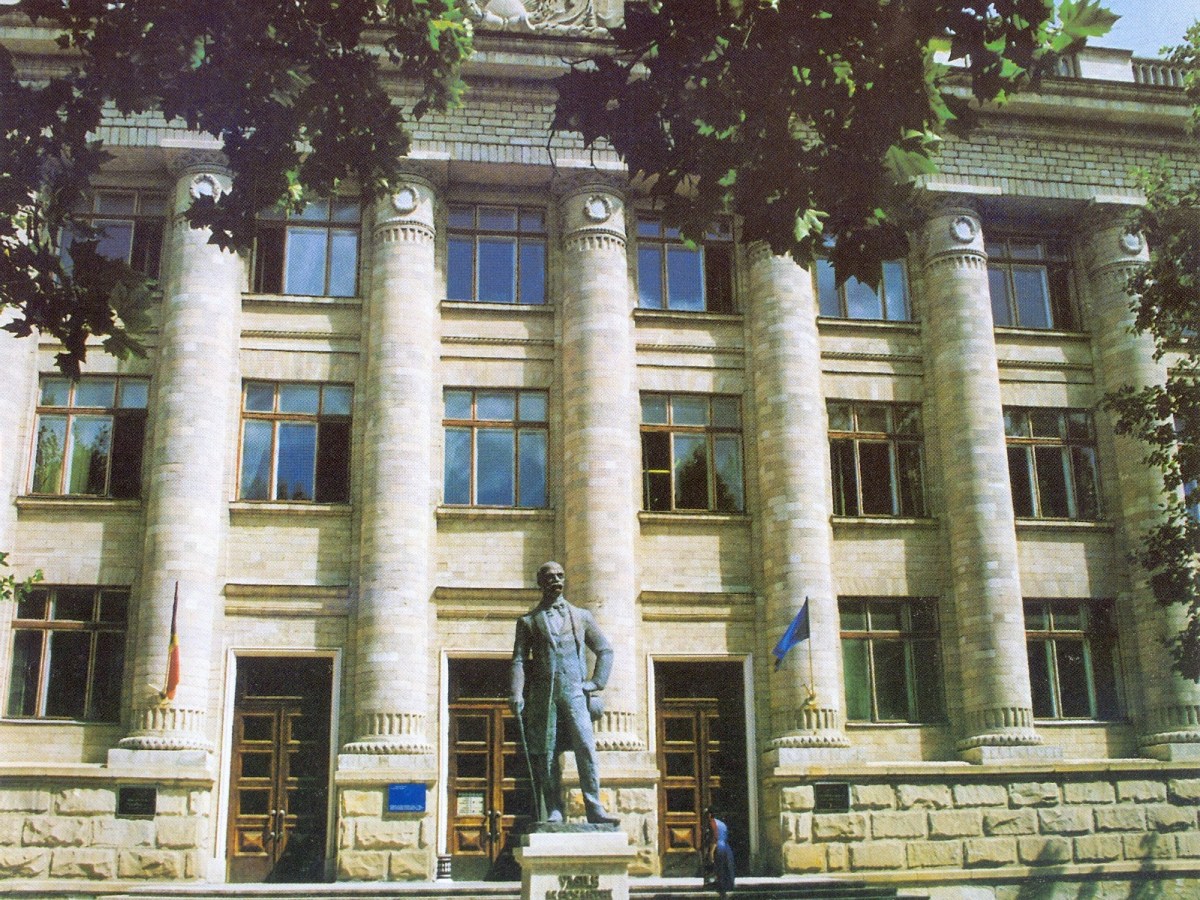 22 AUGUST — Chișinăul de azi