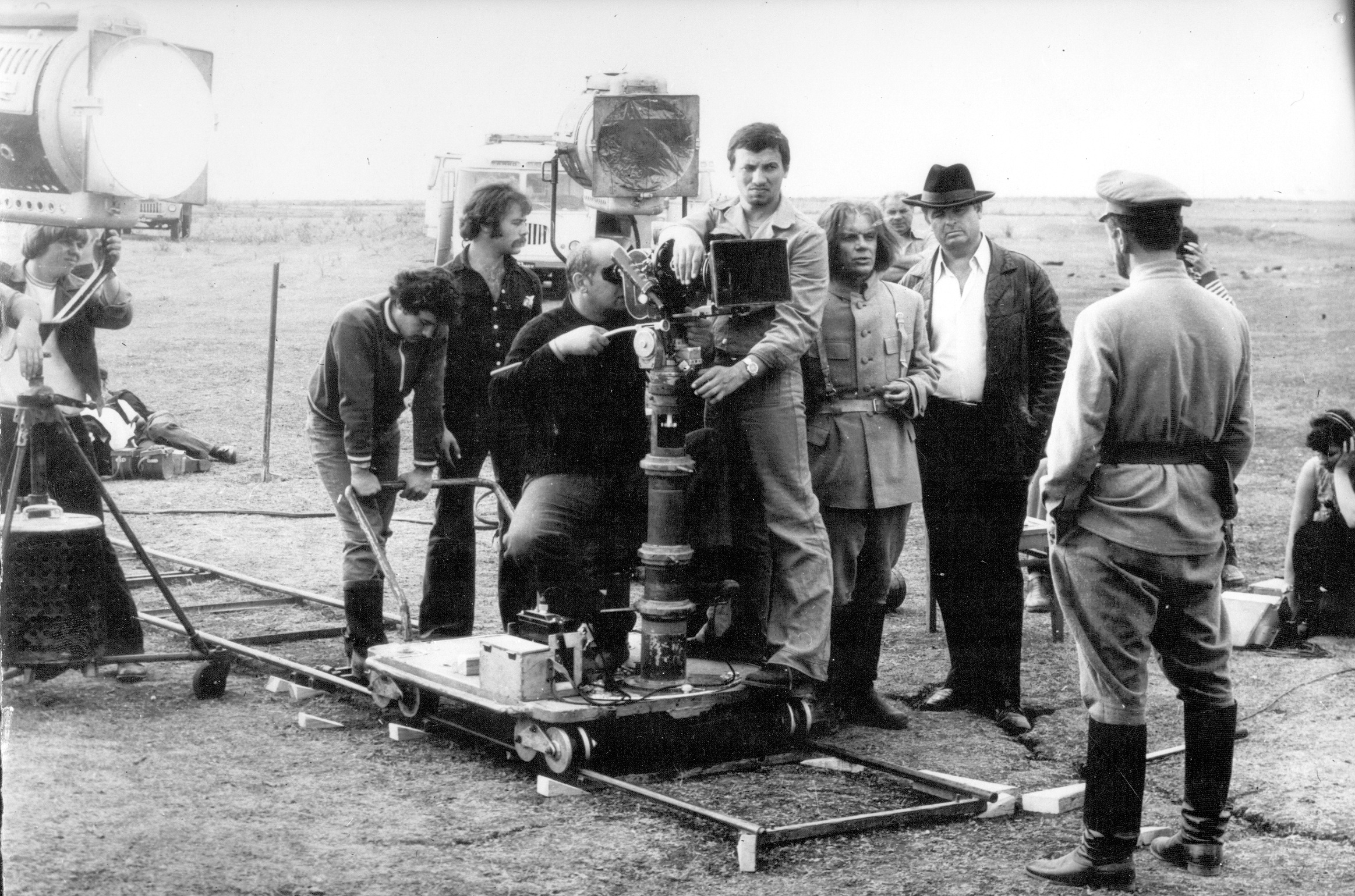 pe-platoul-de-filmare-la-marele-razboi-mic-crop