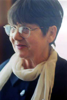 Elena Iliaș: După „Când ard jucăriile”, am început să „ard” și eu,  dar m-a salvat Andersen…