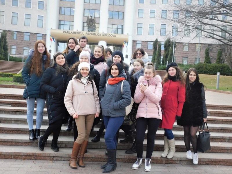 Prima lună de iarnă a început cu excursii