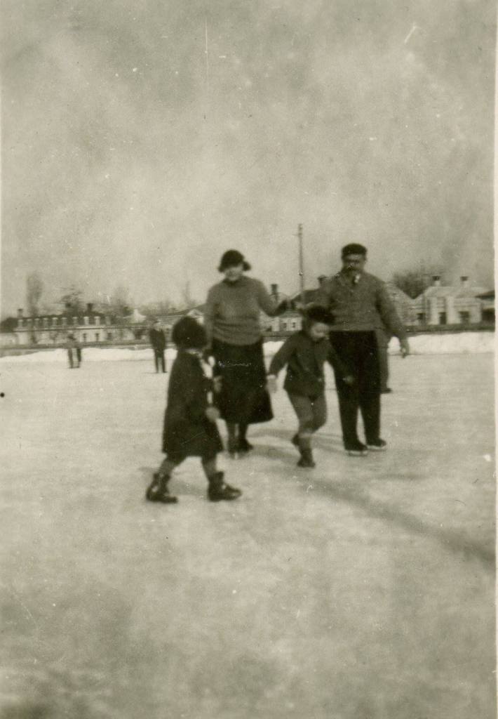 Alexandru Robot – Cum a fost primit 1936 la Chişinău